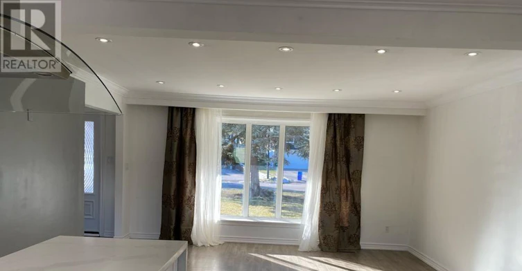 70 Beswick Drive, Newmarket, ON, L3Y 5B8 - 10