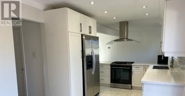 70 Beswick Drive, Newmarket, ON, L3Y 5B8 - 4