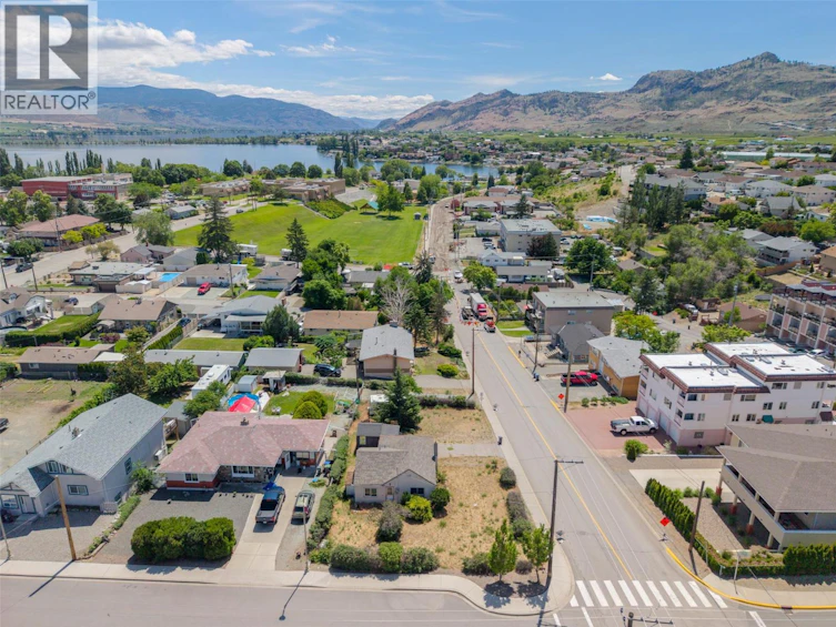 8709 74th Avenue, Osoyoos, BC, V0H 1V0