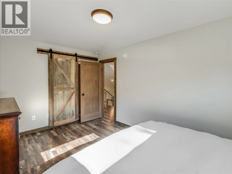 809 Slocan Street, Slocan, BC, V0G 2C0 - 34