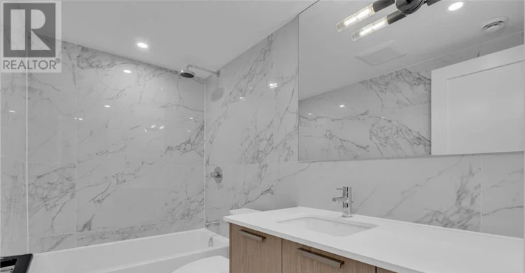 8-58 Florence Street, Ottawa, ON, K2P 0W7 - 12