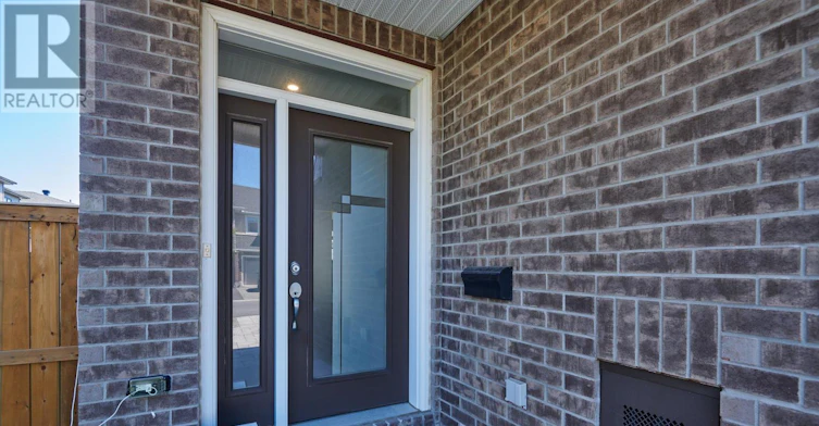 45 Mandevilla Crescent, Ottawa, ON, K1T 0Y2 - 3
