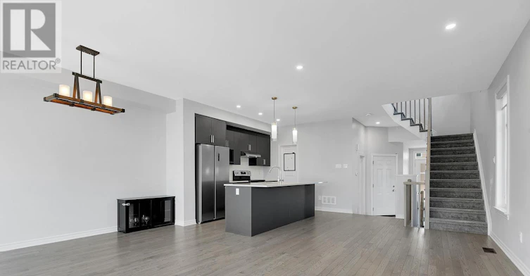 45 Mandevilla Crescent, Ottawa, ON, K1T 0Y2 - 9