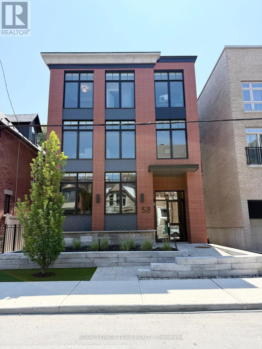 2-58 Florence Street, Ottawa, ON, K2P 0W7