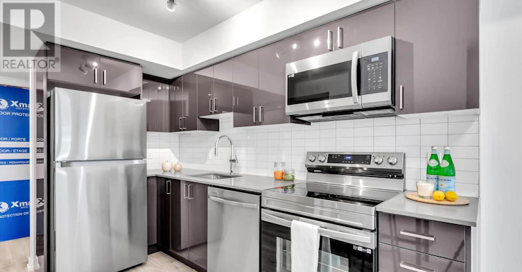 210-1455 Celebration Drive, Pickering, ON, L1W 1L8 - 7