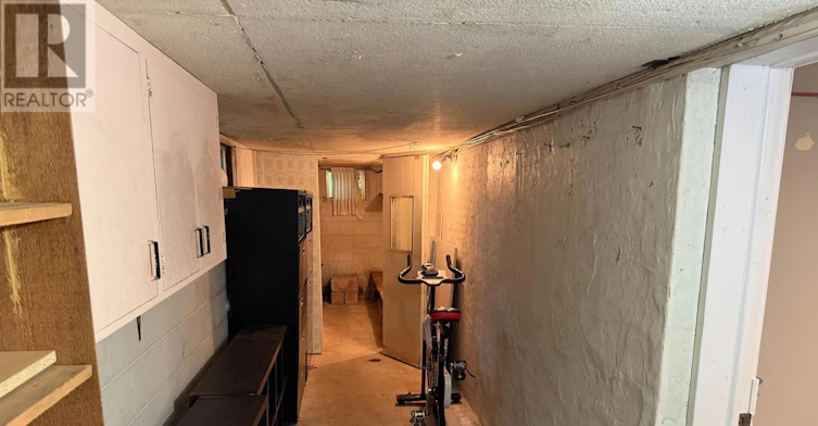 BSMT-404 Rustic Road, Toronto, ON, M6L 1W7 - 10