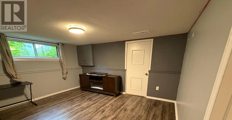 BSMT-404 Rustic Road, Toronto, ON, M6L 1W7 - 4
