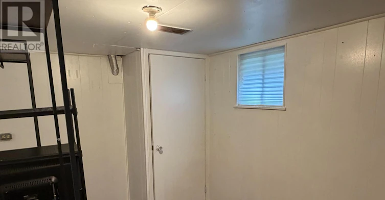 BSMT-404 Rustic Road, Toronto, ON, M6L 1W7 - 7