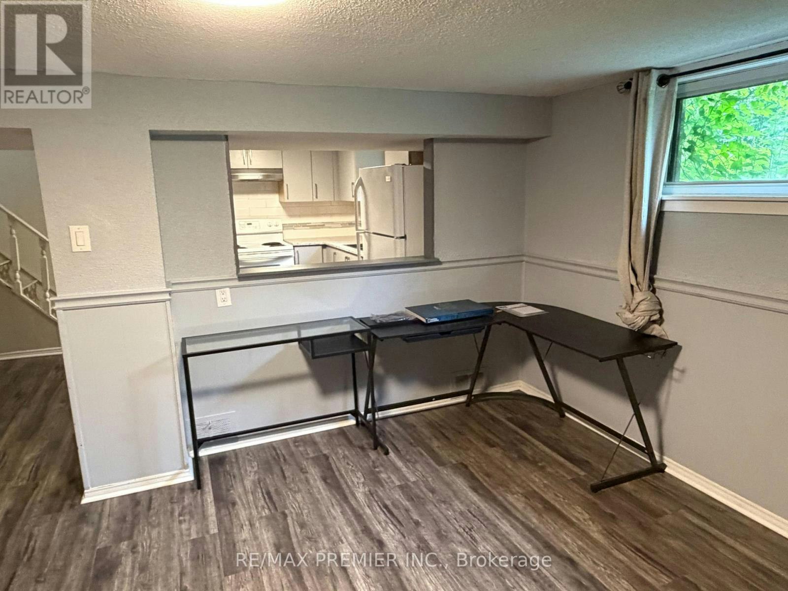BSMT-404 Rustic Road, Toronto, ON, M6L 1W7 - 5