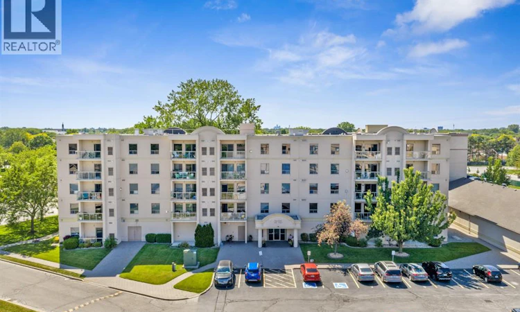 505-315 Village Grove Drive