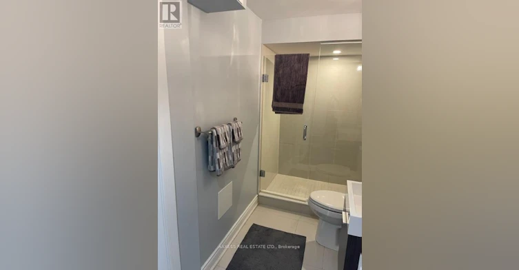2449 Grand Oak Trail, Oakville, ON, L6M 0J3 - 11