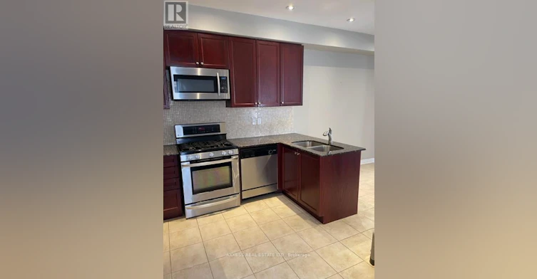 2449 Grand Oak Trail, Oakville, ON, L6M 0J3 - 3
