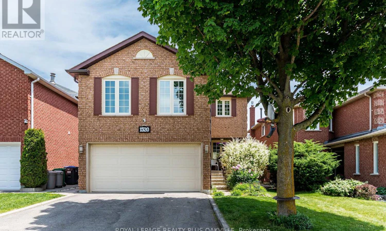 1520 Roseway Drive