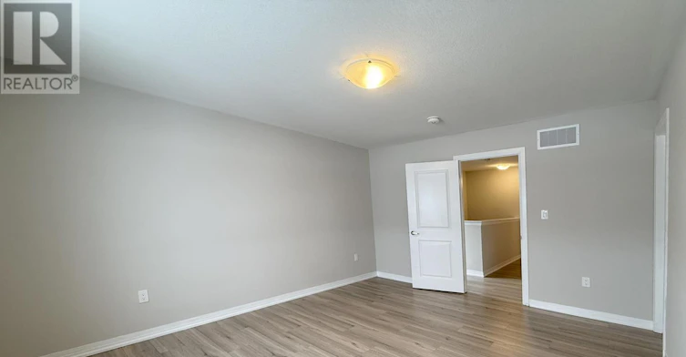 40 Middleton Street, Kintore, ON, N0M 2M0 - 24