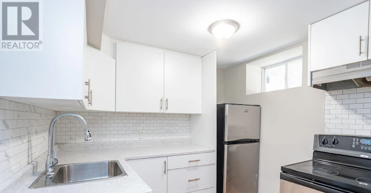 BSMT-25 Spadina Avenue, Hamilton, ON, L8M 2W8 - 6