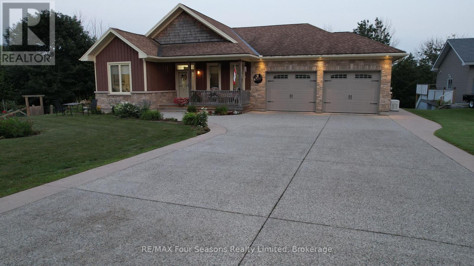 229 Rankin Street S, Saugeen Shores, ON, N0H 2L0