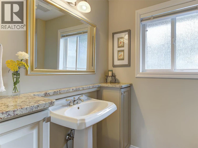 2-3333 Chancellor Place, West Kelowna, BC, V4T 2S9 - 23