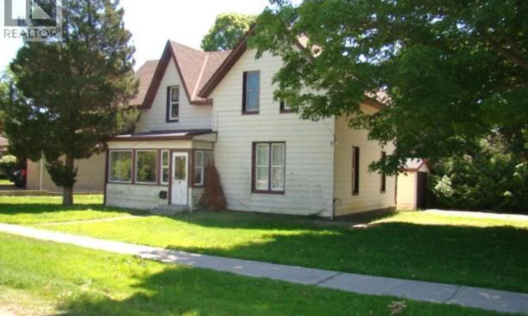 125 Main Street East