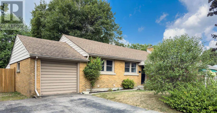 UPPER-10 Western Avenue, Guelph, ON, N1H 6A6 - 3