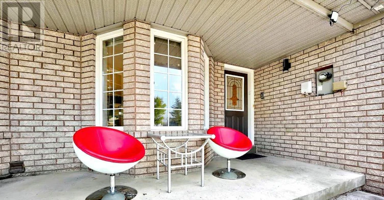 68 Root Crescent E, Ajax, ON, L1T 4M3 - 24