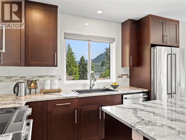 2934 Juniper Crescent, Blind Bay, BC, V0E 2W2 - 15