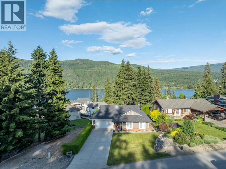 2934 Juniper Crescent, Blind Bay, BC, V0E 2W2
