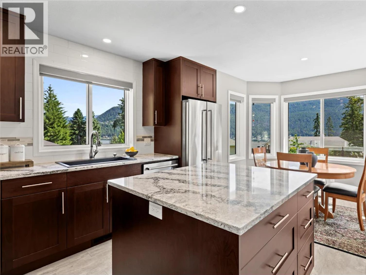 2934 Juniper Crescent, Blind Bay, BC, V0E 2W2 - 12