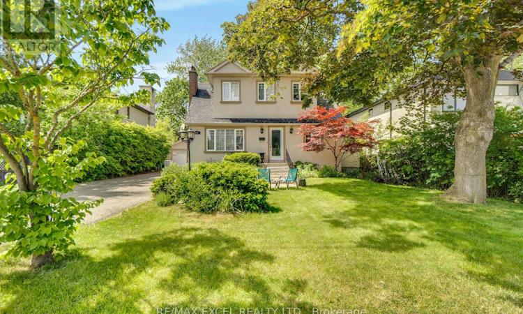 381 Niar Avenue