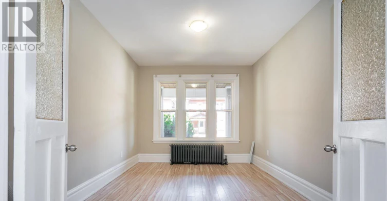MAIN-25 Spadina Avenue, Hamilton, ON, L8M 2W8 - 14