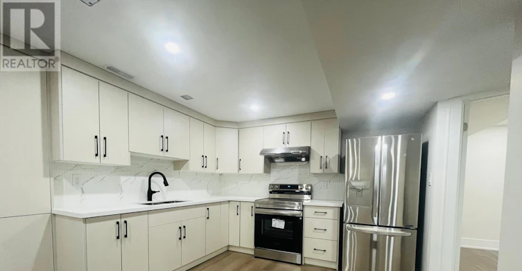 28 Fishlock Street, Ajax, ON, L1Z 1G3 - 2
