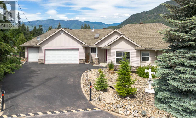 2459 Marine Place