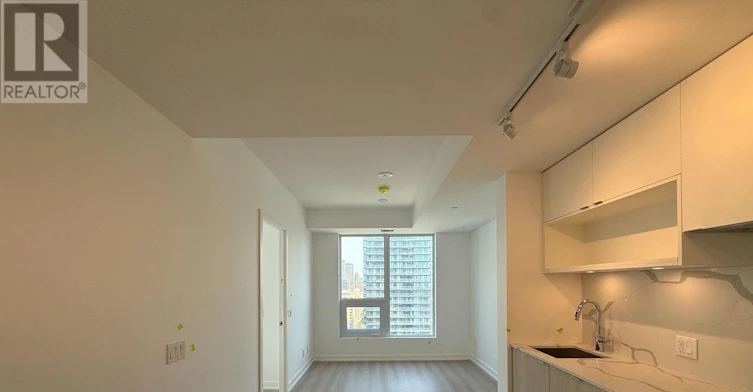 2711-100 Queen Street E, Toronto, ON, M5C 0B5