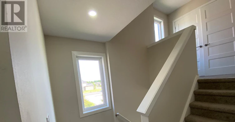 939-939 Village Square WEST, London, ON, N6H 5J9 - 24