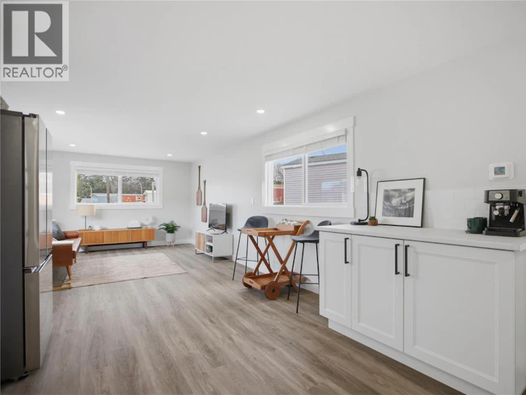 3P-3 Pluto Drive, Kamloops, BC, V2B 1A6 - 14