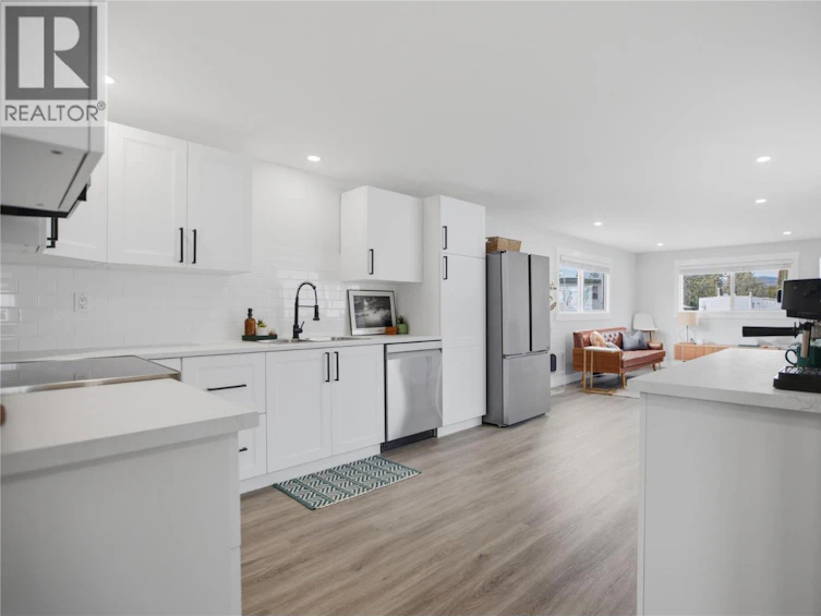 3P-3 Pluto Drive, Kamloops, BC, V2B 1A6 - 20