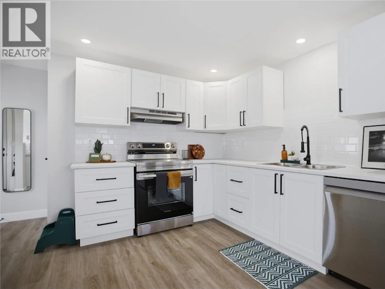 3P-3 Pluto Drive, Kamloops, BC, V2B 1A6 - 3