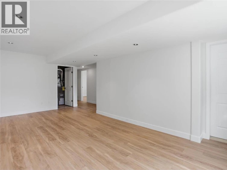 1-1940 Hillside Drive, Kamloops, BC, V2E 2T3 - 24