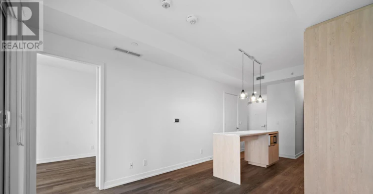 1901-11 Ordnance Street, Toronto, ON, M6K 0H4 - 6