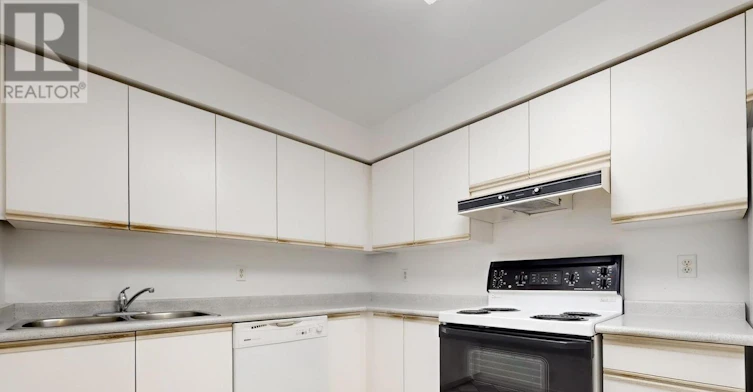 312-91 Townsgate Drive, Vaughan, ON, L4J 8E8 - 16