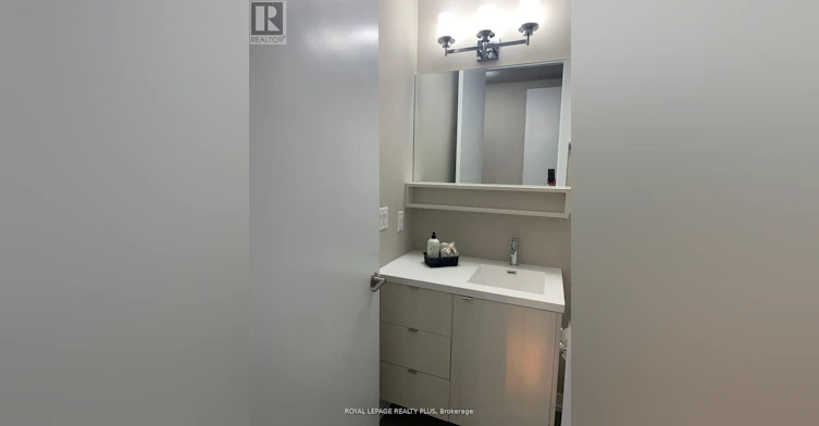 403-457 Plains Road E, Burlington, ON, L7T 0B8 - 14