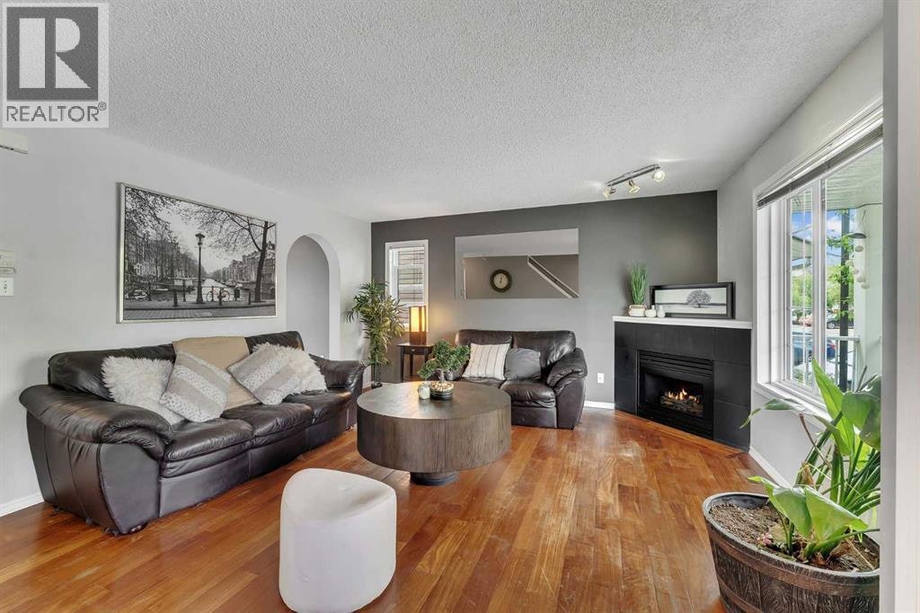 27-4 Stonegate Drive NW, Airdrie, AB, T4B 2T2