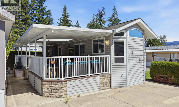 30-667 Waverly Park Frontage Road