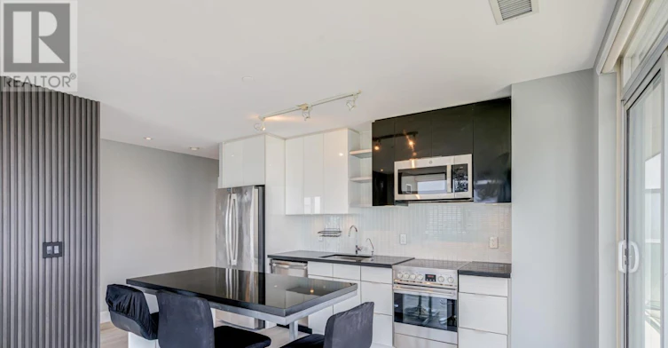 2303-33 Shore Breeze Drive, Toronto, ON, M8V 1A1 - 7