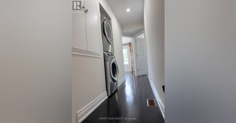 1 Hammond Drive, Aurora, ON, L4G 2T8 - 16