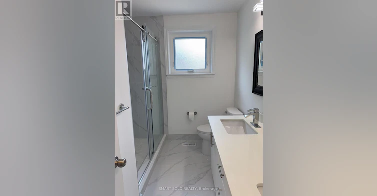 1 Hammond Drive, Aurora, ON, L4G 2T8 - 13