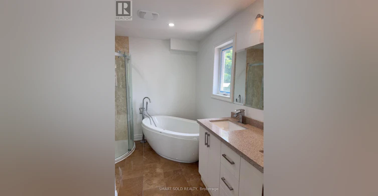 1 Hammond Drive, Aurora, ON, L4G 2T8 - 17