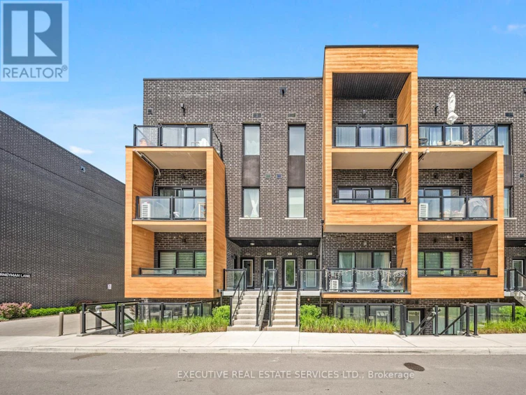 226-1145 Journeyman Lane, Mississauga, ON, L5J 0B5