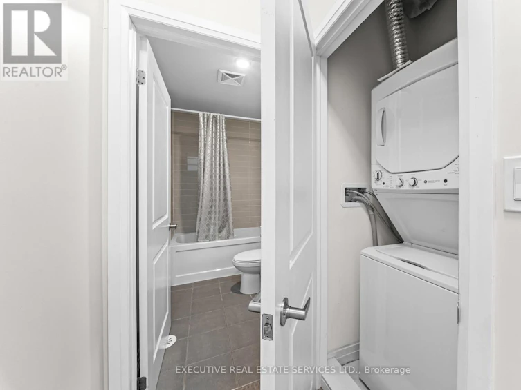 226-1145 Journeyman Lane, Mississauga, ON, L5J 0B5 - 35