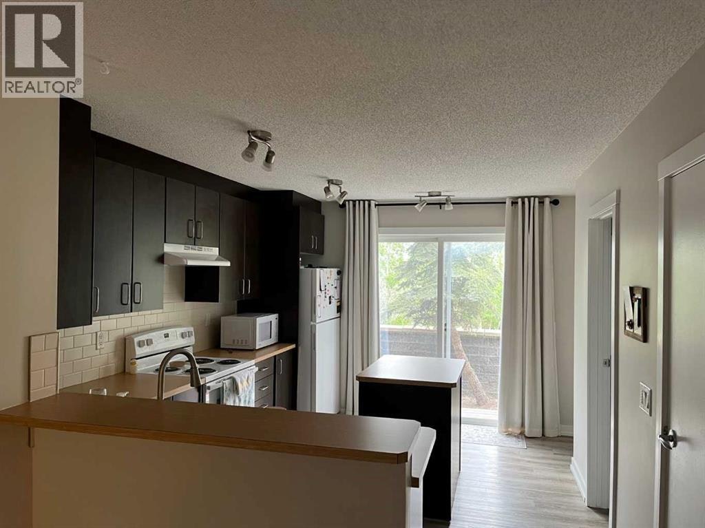 303-2445 Kingsland Road SE, Airdrie, AB, T4A 0B4