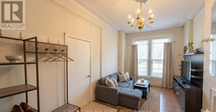 1-149 Gerrard Street E, Toronto, ON, M5A 2E4 - 2
